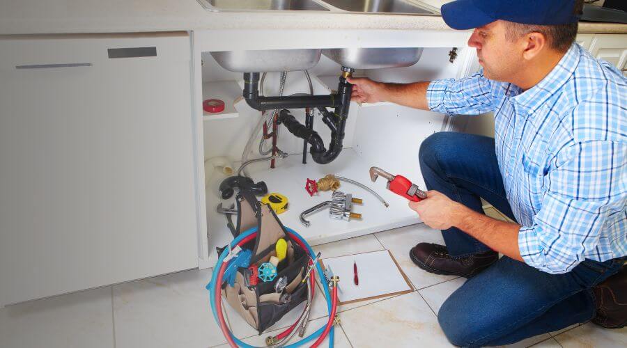 Professional emergency plumbing in Dahinda, IL